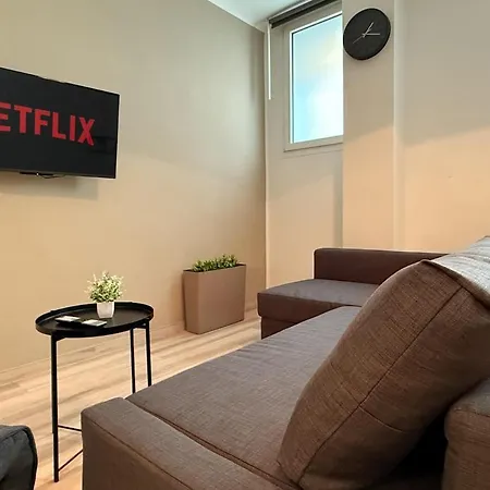 Luxhome Duomo - San Siro 10min Apartment