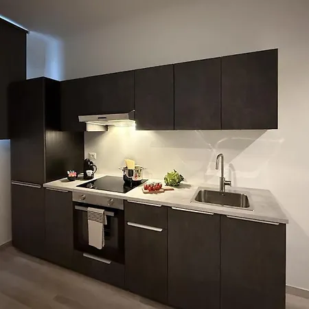 Luxhome Duomo - San Siro 10min Milan